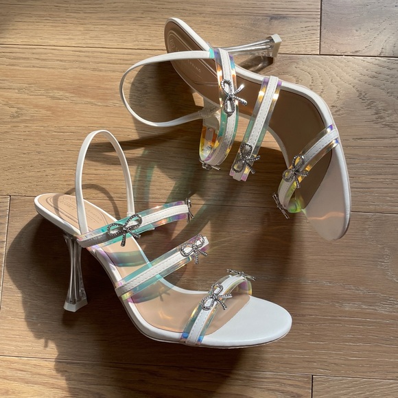 White Butterfly Detail Heels - Picture 2 of 4